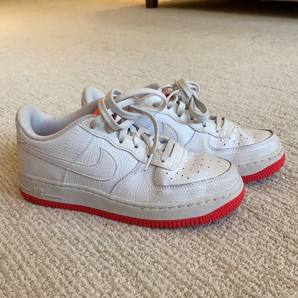 Nike Air Force 1
